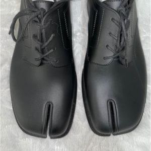 Maison Margiela Tabi-Toe Lace-up shoes